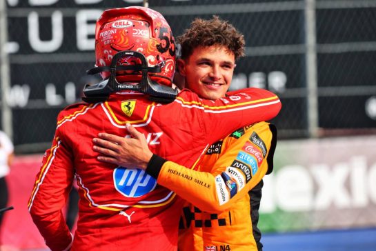 (L to R): Race winner Carlos Sainz Jr (ESP) Ferrari celebrates in parc ferme with second placed Lando Norris (GBR) McLaren.
27.10.2024. Formula 1 World Championship, Rd 20, Mexican Grand Prix, Mexico City, Mexico, Race Day.
- www.xpbimages.com, EMail: requests@xpbimages.com © Copyright: Batchelor / XPB Images