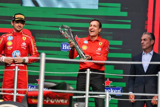 Riccardo Adami (ITA) Ferrari Race Engineer (Centre) celebrates on the podium with Charles Leclerc (MON) Ferrari (Left) and Carlos Slim Domit (MEX) Chairman of America Movil (Right).
27.10.2024. Formula 1 World Championship, Rd 20, Mexican Grand Prix, Mexico City, Mexico, Race Day.
- www.xpbimages.com, EMail: requests@xpbimages.com © Copyright: Bearne / XPB Images