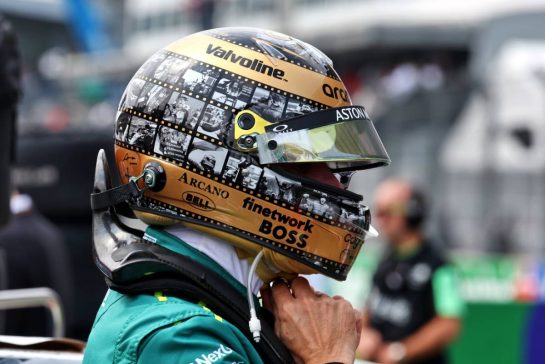 Fernando Alonso (ESP) Aston Martin F1 Team on the grid.
27.10.2024. Formula 1 World Championship, Rd 20, Mexican Grand Prix, Mexico City, Mexico, Race Day.
- www.xpbimages.com, EMail: requests@xpbimages.com © Copyright: Moy / XPB Images