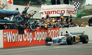 Schumacher makes it nine, like Nige