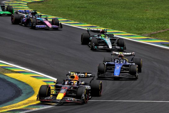 Sergio Perez (MEX) Red Bull Racing RB20.
02.11.2024. Formula 1 World Championship, Rd 21, Brazilian Grand Prix, Sao Paulo, Brazil, Sprint and Qualifying Day.
- www.xpbimages.com, EMail: requests@xpbimages.com © Copyright: Batchelor / XPB Images