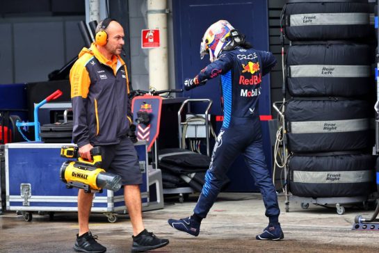 Max Verstappen (NLD) Red Bull Racing - knocked out of Q2 qualifying.
03.11.2024. Formula 1 World Championship, Rd 21, Brazilian Grand Prix, Sao Paulo, Brazil, Race Day.
- www.xpbimages.com, EMail: requests@xpbimages.com © Copyright: Batchelor / XPB Images