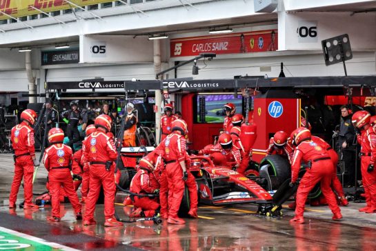 Charles Leclerc (MON) Ferrari SF-24 makes a pit stop.
03.11.2024. Formula 1 World Championship, Rd 21, Brazilian Grand Prix, Sao Paulo, Brazil, Race Day.
- www.xpbimages.com, EMail: requests@xpbimages.com © Copyright: Batchelor / XPB Images