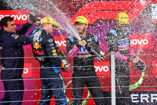 The podium (L to R): Pierre Wache (FRA) Red Bull Racing Technical Director; Max Verstappen (NLD) Red Bull Racing, race winner; Pierre Gasly (FRA) Alpine F1 Team, third; Esteban Ocon (FRA) Alpine F1 Team, second.
03.11.2024. Formula 1 World Championship, Rd 21, Brazilian Grand Prix, Sao Paulo, Brazil, Race Day.
- www.xpbimages.com, EMail: requests@xpbimages.com © Copyright: Batchelor / XPB Images