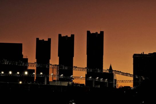 Circuit atmosphere - sunset.
20.11.2024. Formula 1 World Championship, Rd 22, Las Vegas Grand Prix, Las Vegas, Nevada, USA, Preparation Day.
- www.xpbimages.com, EMail: requests@xpbimages.com © Copyright: Moy / XPB Images