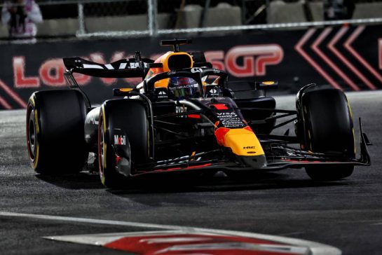 Max Verstappen (NLD) Red Bull Racing RB20.
21.11.2024. Formula 1 World Championship, Rd 22, Las Vegas Grand Prix, Las Vegas, Nevada, USA, Practice Day
- www.xpbimages.com, EMail: requests@xpbimages.com © Copyright: Charniaux / XPB Images