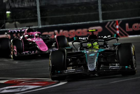 Lewis Hamilton (GBR) Mercedes AMG F1 W15.
21.11.2024. Formula 1 World Championship, Rd 22, Las Vegas Grand Prix, Las Vegas, Nevada, USA, Practice Day
- www.xpbimages.com, EMail: requests@xpbimages.com © Copyright: Charniaux / XPB Images