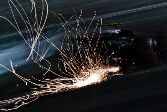 Lewis Hamilton (GBR) Mercedes AMG F1 W15.
21.11.2024. Formula 1 World Championship, Rd 22, Las Vegas Grand Prix, Las Vegas, Nevada, USA, Practice Day
- www.xpbimages.com, EMail: requests@xpbimages.com © Copyright: Moy / XPB Images