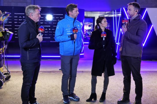 (L to R): Simon Lazenby (GBR) Sky Sports F1 TV Presenter; James Vowles (GBR) Williams Racing Team Principal; Danica Patrick (USA) Sky Sports F1 Presenter; and Jenson Button (GBR) Sky Sports F1 Presenter / Williams Racing Senior Advisor.
21.11.2024. Formula 1 World Championship, Rd 22, Las Vegas Grand Prix, Las Vegas, Nevada, USA, Practice Day
- www.xpbimages.com, EMail: requests@xpbimages.com © Copyright: Bearne / XPB Images