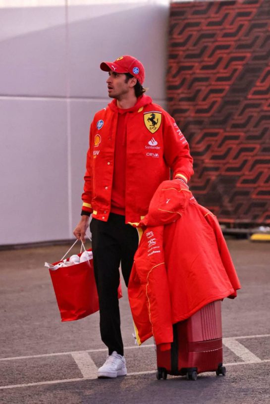 Antonio Giovinazzi (ITA) Ferrari Reserve Driver.
22.11.2024. Formula 1 World Championship, Rd 22, Las Vegas Grand Prix, Las Vegas, Nevada, USA, Qualifying Day.
- www.xpbimages.com, EMail: requests@xpbimages.com © Copyright: Moy / XPB Images