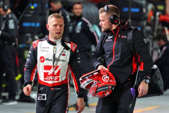 Kevin Magnussen (DEN) Haas F1 Team.
22.11.2024. Formula 1 World Championship, Rd 22, Las Vegas Grand Prix, Las Vegas, Nevada, USA, Qualifying Day.
- www.xpbimages.com, EMail: requests@xpbimages.com © Copyright: Batchelor / XPB Images