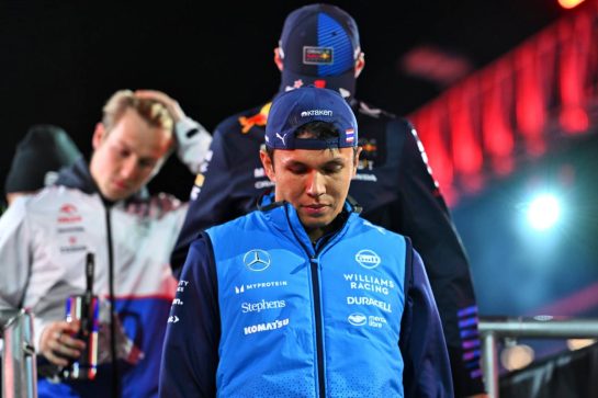 Alexander Albon (THA) Williams Racing on the drivers' parade.
23.11.2024. Formula 1 World Championship, Rd 22, Las Vegas Grand Prix, Las Vegas, Nevada, USA, Race Day.
- www.xpbimages.com, EMail: requests@xpbimages.com © Copyright: Price / XPB Images