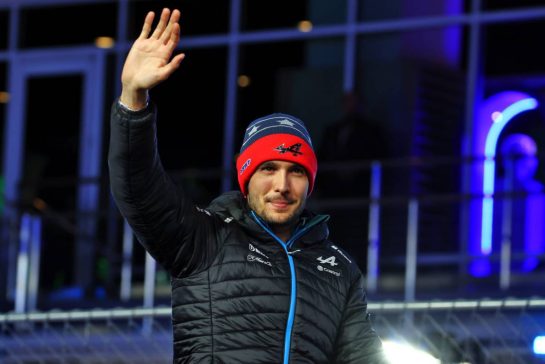 Esteban Ocon (FRA) Alpine F1 Team on the drivers' parade.
23.11.2024. Formula 1 World Championship, Rd 22, Las Vegas Grand Prix, Las Vegas, Nevada, USA, Race Day.
- www.xpbimages.com, EMail: requests@xpbimages.com © Copyright: Coates / XPB Images