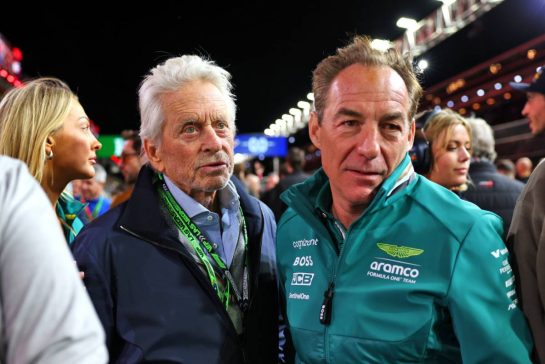 Michael Douglas (USA) Actor on the grid.
23.11.2024. Formula 1 World Championship, Rd 22, Las Vegas Grand Prix, Las Vegas, Nevada, USA, Race Day.
- www.xpbimages.com, EMail: requests@xpbimages.com © Copyright: Batchelor / XPB Images