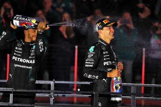 Race winner George Russell (GBR) Mercedes AMG F1 (Right) celebrates on the podium with second placed team mate Lewis Hamilton (GBR) Mercedes AMG F1.
23.11.2024. Formula 1 World Championship, Rd 22, Las Vegas Grand Prix, Las Vegas, Nevada, USA, Race Day.
- www.xpbimages.com, EMail: requests@xpbimages.com © Copyright: Moy / XPB Images