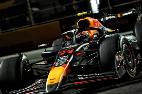 Sergio Perez (MEX) Red Bull Racing RB20.
23.11.2024. Formula 1 World Championship, Rd 22, Las Vegas Grand Prix, Las Vegas, Nevada, USA, Race Day.
- www.xpbimages.com, EMail: requests@xpbimages.com © Copyright: Coates / XPB Images