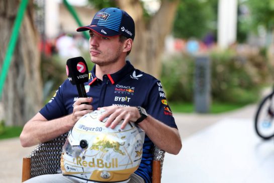 Max Verstappen (NLD) Red Bull Racing.
30.11.2024. Formula 1 World Championship, Rd 23, Qatar Grand Prix, Doha, Qatar, Sprint and Qualifying Day.
- www.xpbimages.com, EMail: requests@xpbimages.com © Copyright: Staley / XPB Images