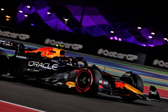 Sergio Perez (MEX) Red Bull Racing RB20.
30.11.2024. Formula 1 World Championship, Rd 23, Qatar Grand Prix, Doha, Qatar, Sprint and Qualifying Day.
- www.xpbimages.com, EMail: requests@xpbimages.com © Copyright: Charniaux / XPB Images