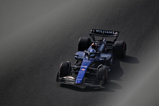 Luke Browning (GBR) Williams Racing FW46 Academy Driver.
06.12.2024. Formula 1 World Championship, Rd 24, Abu Dhabi Grand Prix, Yas Marina Circuit, Abu Dhabi, Practice Day.
- www.xpbimages.com, EMail: requests@xpbimages.com © Copyright: Price / XPB Images