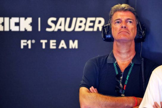 Graeme Lowdon (GBR).
06.12.2024. Formula 1 World Championship, Rd 24, Abu Dhabi Grand Prix, Yas Marina Circuit, Abu Dhabi, Practice Day.
- www.xpbimages.com, EMail: requests@xpbimages.com © Copyright: Batchelor / XPB Images