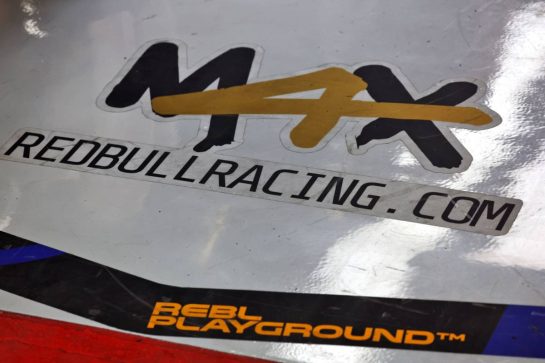 Max Verstappen (NLD) Red Bull Racing - pit garage floor.
06.12.2024. Formula 1 World Championship, Rd 24, Abu Dhabi Grand Prix, Yas Marina Circuit, Abu Dhabi, Practice Day.
- www.xpbimages.com, EMail: requests@xpbimages.com © Copyright: Batchelor / XPB Images