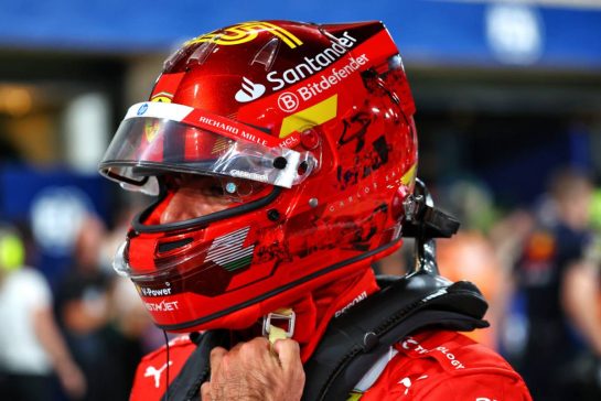 Third placed Carlos Sainz Jr (ESP) Ferrari in qualifying parc ferme.
07.12.2024. Formula 1 World Championship, Rd 24, Abu Dhabi Grand Prix, Yas Marina Circuit, Abu Dhabi, Qualifying Day.
- www.xpbimages.com, EMail: requests@xpbimages.com © Copyright: Charniaux / XPB Images