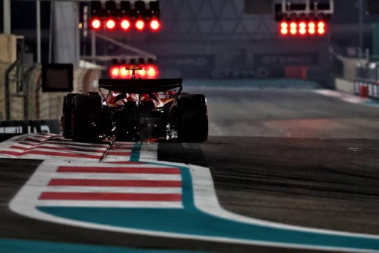 Carlos Sainz Jr (ESP) Ferrari SF-24.
07.12.2024. Formula 1 World Championship, Rd 24, Abu Dhabi Grand Prix, Yas Marina Circuit, Abu Dhabi, Qualifying Day.
- www.xpbimages.com, EMail: requests@xpbimages.com © Copyright: Charniaux / XPB Images