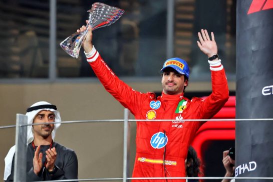 Carlos Sainz Jr (ESP) Ferrari celebrates his second position on the podium.
08.12.2024. Formula 1 World Championship, Rd 24, Abu Dhabi Grand Prix, Yas Marina Circuit, Abu Dhabi, Race Day.
- www.xpbimages.com, EMail: requests@xpbimages.com © Copyright: Batchelor / XPB Images