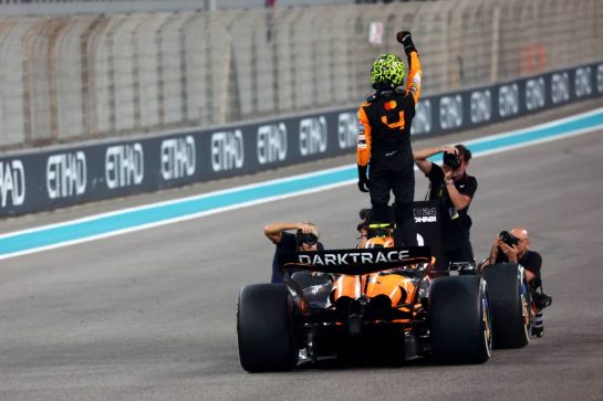 1st place Lando Norris (GBR) McLaren.
08.12.2024. Formula 1 World Championship, Rd 24, Abu Dhabi Grand Prix, Yas Marina Circuit, Abu Dhabi, Race Day.
- www.xpbimages.com, EMail: requests@xpbimages.com © Copyright: Batchelor / XPB Images