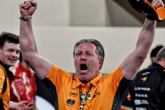 Zak Brown (USA) McLaren Executive Director celebrates in parc ferme after winning the Constructors' Championship.
08.12.2024. Formula 1 World Championship, Rd 24, Abu Dhabi Grand Prix, Yas Marina Circuit, Abu Dhabi, Race Day.
- www.xpbimages.com, EMail: requests@xpbimages.com © Copyright: Moy / XPB Images