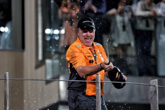 Zak Brown (USA) McLaren Executive Director celebrates on the podium.
08.12.2024. Formula 1 World Championship, Rd 24, Abu Dhabi Grand Prix, Yas Marina Circuit, Abu Dhabi, Race Day.
- www.xpbimages.com, EMail: requests@xpbimages.com © Copyright: Moy / XPB Images