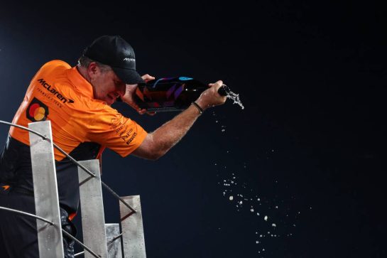 Zak Brown (USA), McLaren F1 Team Executive Director 
08.12.2024. Formula 1 World Championship, Rd 24, Abu Dhabi Grand Prix, Yas Marina Circuit, Abu Dhabi, Race Day.
- www.xpbimages.com, EMail: requests@xpbimages.com © Copyright: Charniaux / XPB Images
