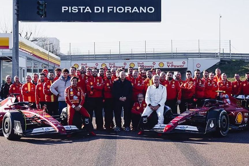 sainz ferrari Carlos Sainz Sr abre el manejo de Ferrari de la salida de Son