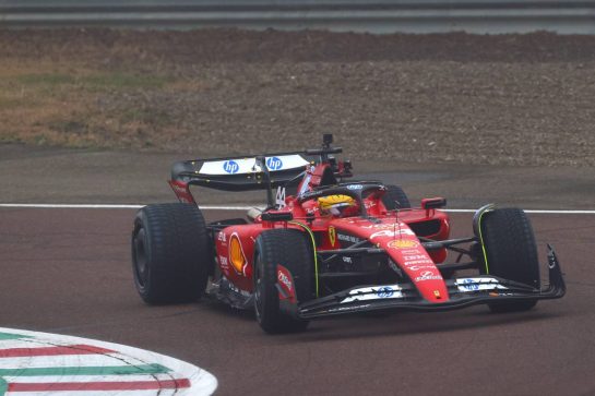 Lewis Hamilton (GBR) drives the Ferrari for the first time - Fiorano Modenese, Italy - www.xpbimages.com, EMail: requests@xpbimages.com © Copyright:  XPB Images