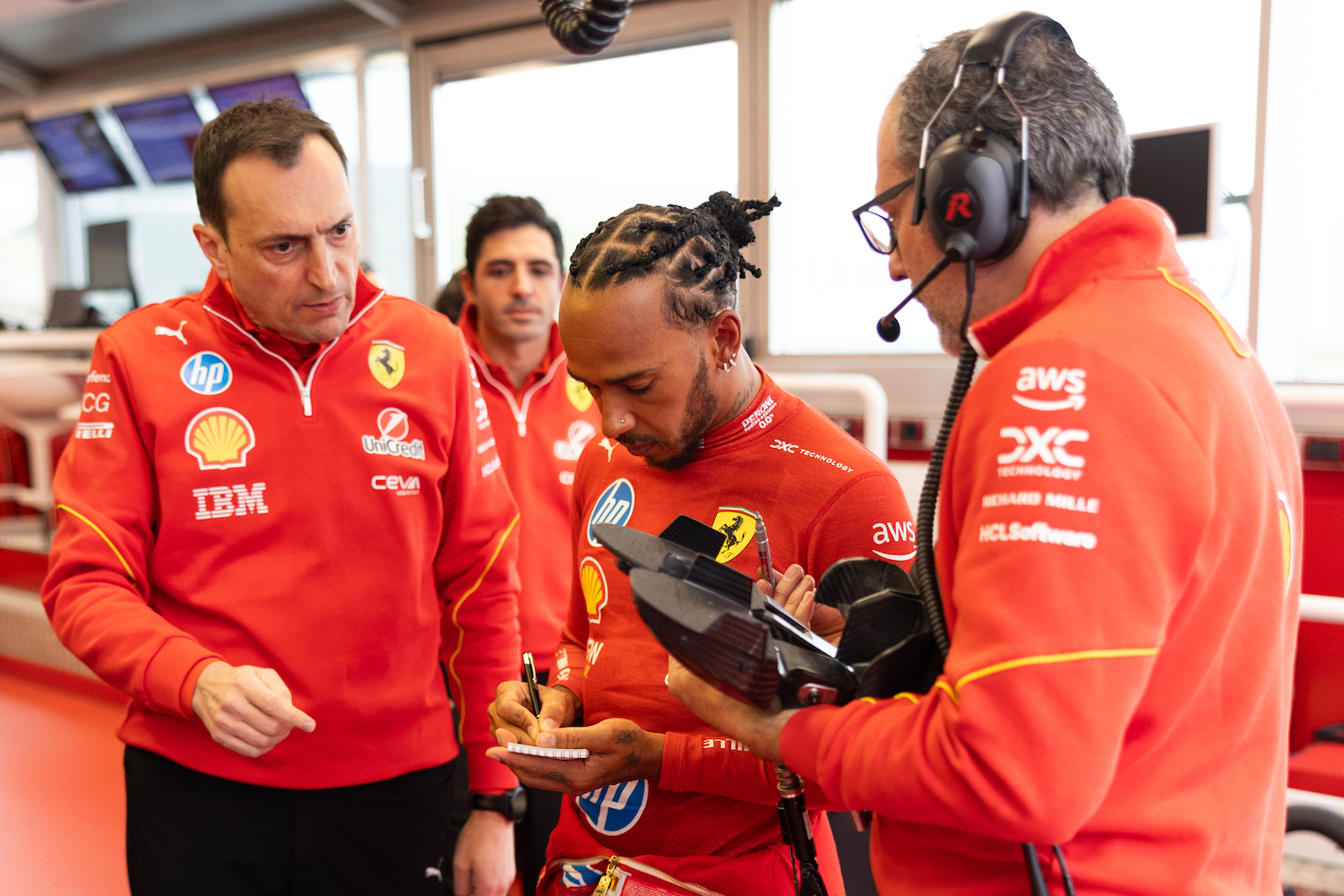 lewie hamilton ferrari El último transmisión de Clarkson en Hamilton se atasca en la primera marcha