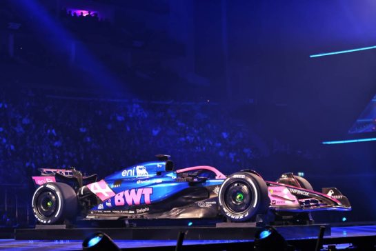 Alpine F1 Team A525.
18.02.2025. Formula One World Championship, F1 75 Live. O2 Arena, London, England.
- www.xpbimages.com, EMail: requests@xpbimages.com © Copyright: Batchelor / XPB Images