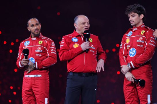 (L to R): Lewis Hamilton (GBR) Ferrari with Frederic Vasseur (FRA) Ferrari Team Principal and Charles Leclerc (MON) Ferrari.
18.02.2025. Formula One World Championship, F1 75 Live. O2 Arena, London, England.
- www.xpbimages.com, EMail: requests@xpbimages.com © Copyright: Batchelor / XPB Images