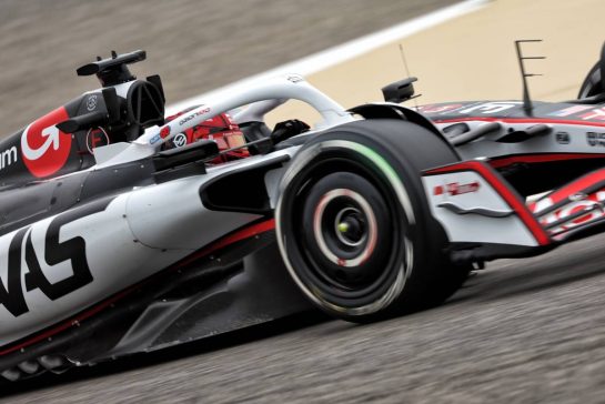 Esteban Ocon (FRA) Haas VF-25.
26.02.2025. Formula 1 Testing, Sakhir, Bahrain, Day One.
- www.xpbimages.com, EMail: requests@xpbimages.com © Copyright: Bearne / XPB Images