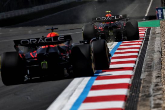 Liam Lawson (NZL) Red Bull Racing RB21 leads team mate Max Verstappen (NLD) Red Bull Racing RB21.
21.03.2025. Formula 1 World Championship, Rd 2, Chinese Grand Prix, Shanghai, China, Sprint Qualifying Day.
- www.xpbimages.com, EMail: requests@xpbimages.com © Copyright: Moy / XPB Images