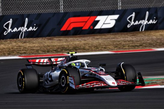 Oliver Bearman (GBR) Haas VF-25.
21.03.2025. Formula 1 World Championship, Rd 2, Chinese Grand Prix, Shanghai, China, Sprint Qualifying Day.
- www.xpbimages.com, EMail: requests@xpbimages.com © Copyright: Moy / XPB Images