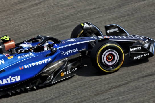 Luke Browning (GBR) Atlassian Williams Racing FW47 Academy Driver.
11.04.2025. Formula 1 World Championship, Rd 4, Bahrain Grand Prix, Sakhir, Bahrain, Practice Day
- www.xpbimages.com, EMail: requests@xpbimages.com © Copyright: Bearne / XPB Images