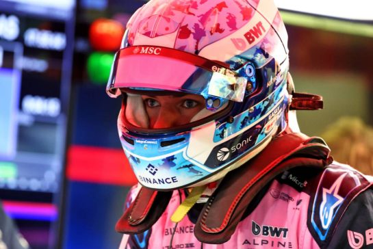 Pierre Gasly (FRA) Alpine F1 Team.
11.04.2025. Formula 1 World Championship, Rd 4, Bahrain Grand Prix, Sakhir, Bahrain, Practice Day
- www.xpbimages.com, EMail: requests@xpbimages.com © Copyright: Batchelor / XPB Images