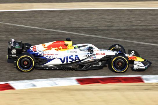 Isack Hadjar (FRA) Racing Bulls VCARB 02.
12.04.2025. Formula 1 World Championship, Rd 4, Bahrain Grand Prix, Sakhir, Bahrain, Qualifying Day.
- www.xpbimages.com, EMail: requests@xpbimages.com © Copyright: Bearne / XPB Images