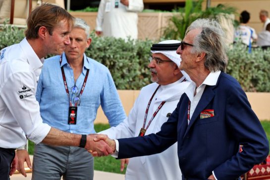 (L to R): James Matthews (GBR) Eden Rock Group CEO - Atlassian Williams Racing Board Member with Crown Prince Shaikh Salman bin Isa Hamad Al Khalifa (BRN) and Luca di Montezemolo (ITA).
12.04.2025. Formula 1 World Championship, Rd 4, Bahrain Grand Prix, Sakhir, Bahrain, Qualifying Day.
- www.xpbimages.com, EMail: requests@xpbimages.com © Copyright: Moy / XPB Images