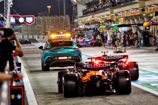 The Aston Martin FIA Medical Car heads down the pit lane, followed by Lando Norris (GBR) McLaren MCL39 and Oscar Piastri (AUS) McLaren MCL39.
12.04.2025. Formula 1 World Championship, Rd 4, Bahrain Grand Prix, Sakhir, Bahrain, Qualifying Day.
- www.xpbimages.com, EMail: requests@xpbimages.com © Copyright: Batchelor / XPB Images