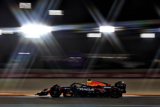 Max Verstappen (NLD) Red Bull Racing RB21.
12.04.2025. Formula 1 World Championship, Rd 4, Bahrain Grand Prix, Sakhir, Bahrain, Qualifying Day.
- www.xpbimages.com, EMail: requests@xpbimages.com © Copyright: Moy / XPB Images