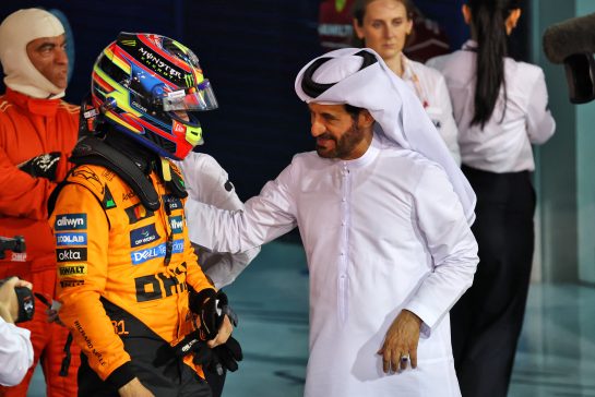 (L to R): Pole sitter Oscar Piastri (AUS) McLaren in qualifying parc ferme with Mohammed Bin Sulayem (UAE) FIA President.
12.04.2025. Formula 1 World Championship, Rd 4, Bahrain Grand Prix, Sakhir, Bahrain, Qualifying Day.
- www.xpbimages.com, EMail: requests@xpbimages.com © Copyright: Batchelor / XPB Images