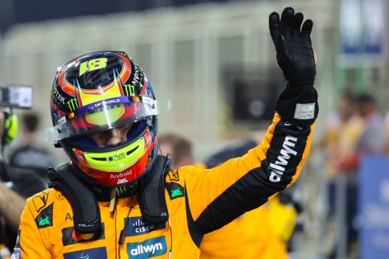 Oscar Piastri (AUS), McLaren 
12.04.2025. Formula 1 World Championship, Rd 4, Bahrain Grand Prix, Sakhir, Bahrain, Qualifying Day.
- www.xpbimages.com, EMail: requests@xpbimages.com © Copyright: Charniaux / XPB Images