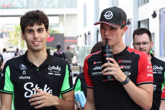 Gabriel Bortoleto (BRA), Sauber and Oliver Bearman (GBR), Haas F1 Team
17.04.2025. Formula 1 World Championship, Rd 5, Saudi Arabian Grand Prix, Jeddah, Saudi Arabia, Preparation Day.
- www.xpbimages.com, EMail: requests@xpbimages.com © Copyright: Charniaux / XPB Images