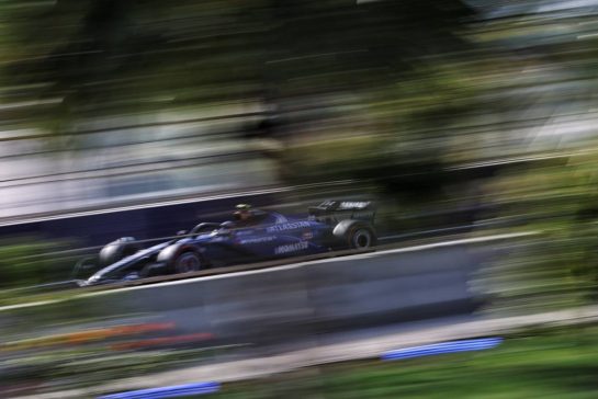 Carlos Sainz (ESP) Atlassian Williams Racing FW46.
19.04.2025. Formula 1 World Championship, Rd 5, Saudi Arabian Grand Prix, Jeddah, Saudi Arabia, Qualifying Day.
- www.xpbimages.com, EMail: requests@xpbimages.com © Copyright: Bearne / XPB Images